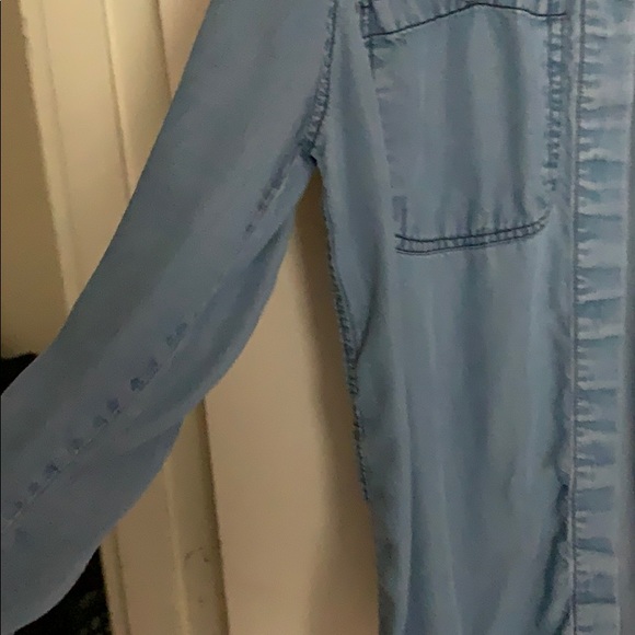 Button down shirt - Picture 2 of 4